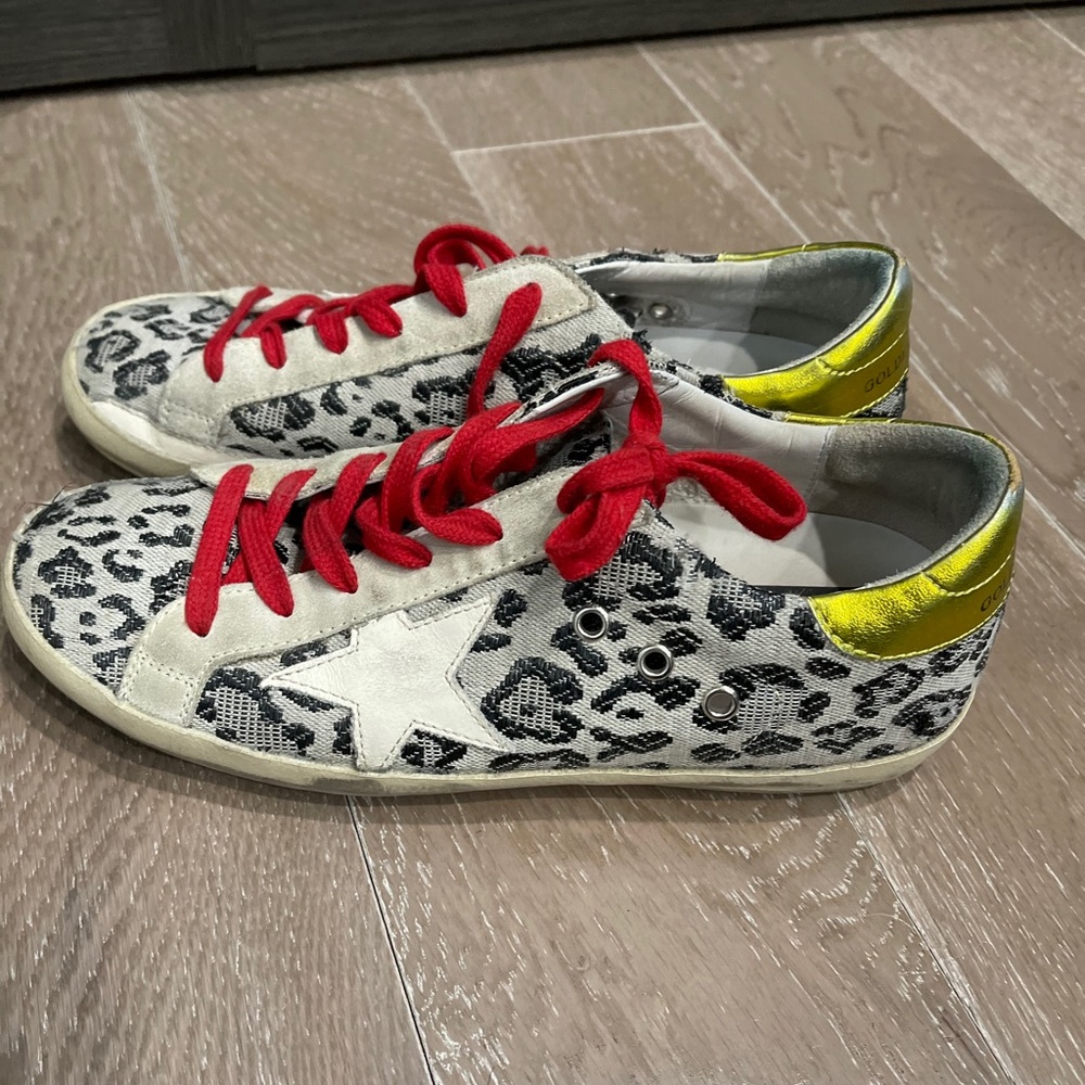 Golden Goose Sneakers